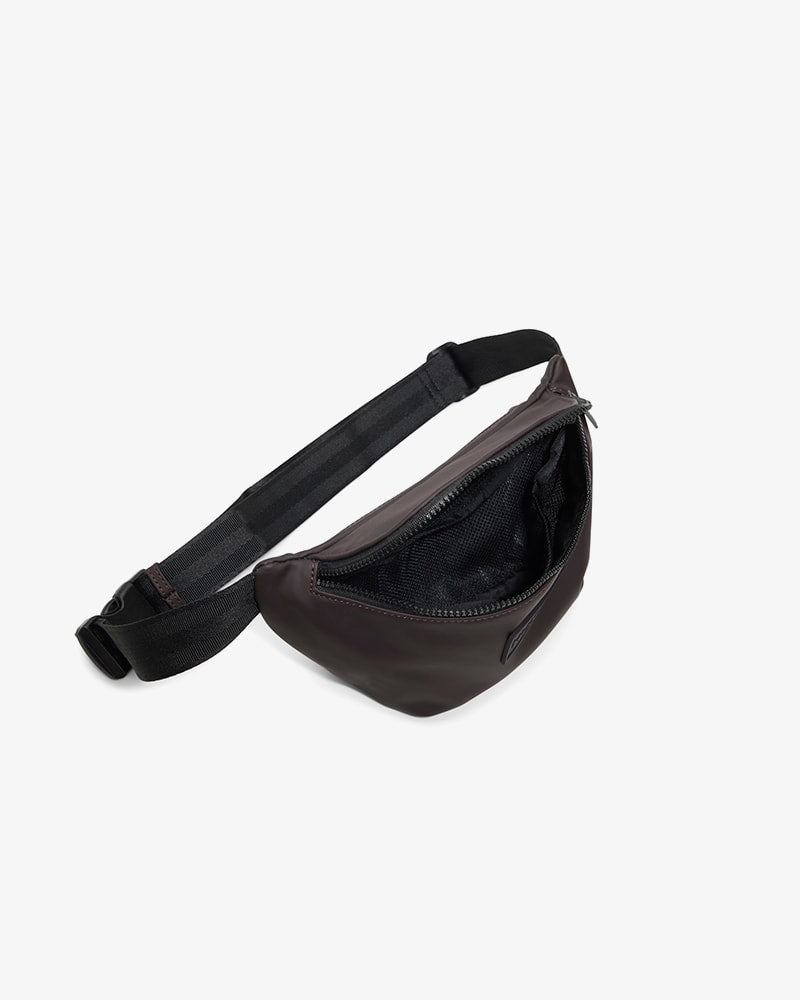 HUNTER WOMEN ERRAND ESPRESSO MATTE PU W/ CAROB SYN