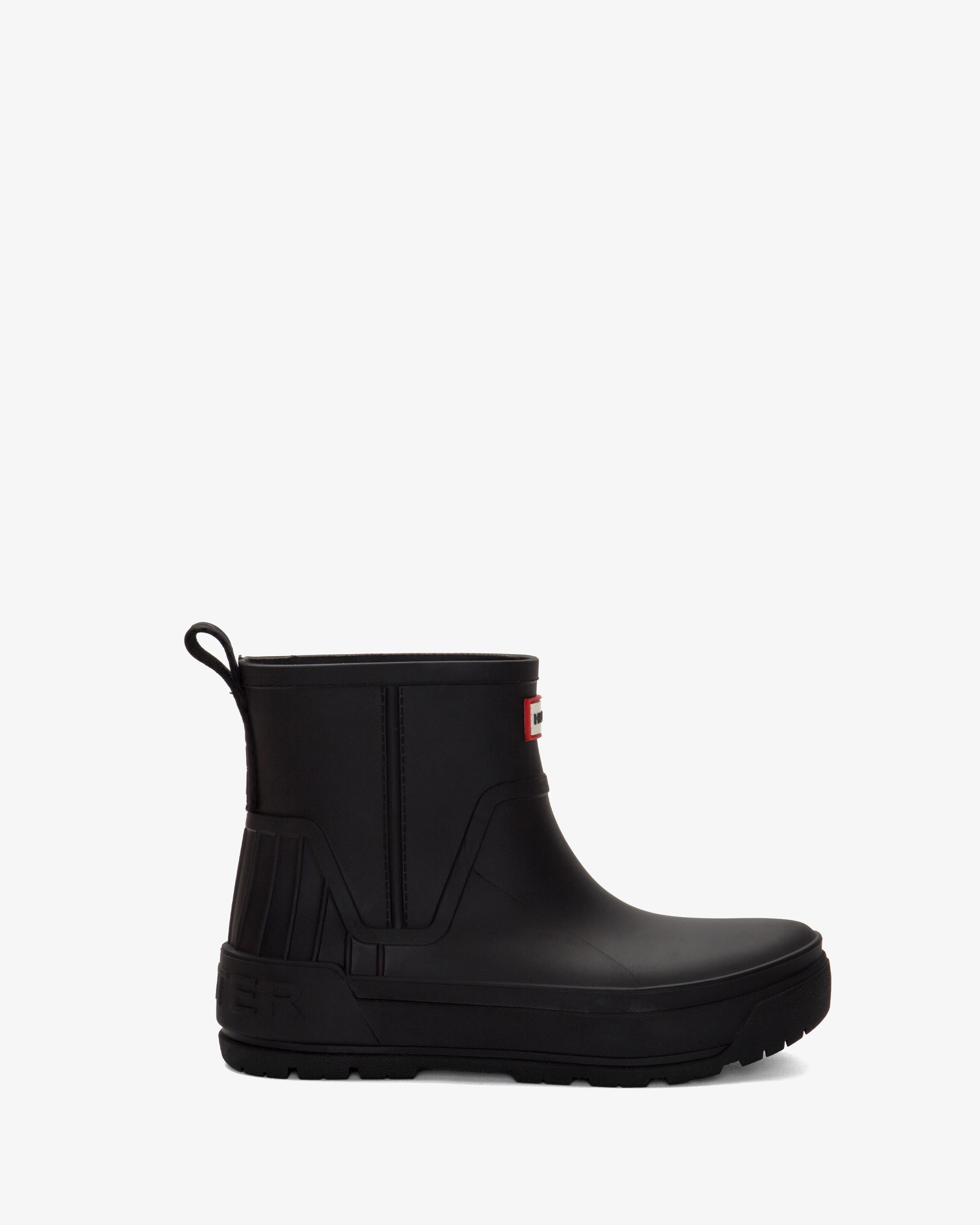 Hunter short black matte rain boots hotsell